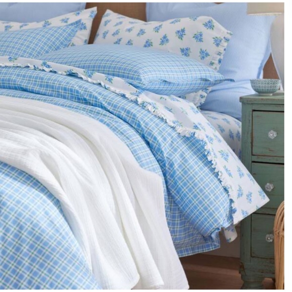 The Company Store King Comforter, Sunshine and Blooms blue/green plaid,new - Picture 2 of 7